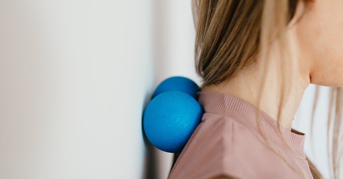 discover effective strategies and treatments for neck pain relief. learn about common causes, symptoms, and preventive measures to improve your neck health and enhance your quality of life.