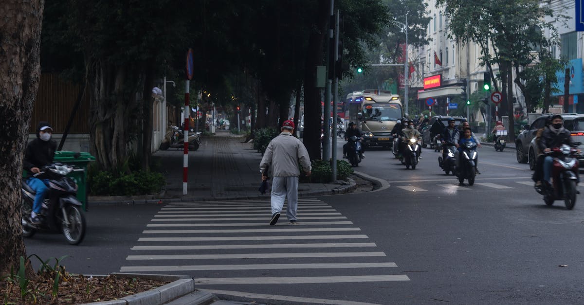 découvrez des exercices et des techniques efficaces pour améliorer la mobilité de vos épaules. Améliorez la flexibilité, réduisez la douleur et augmentez l'amplitude des mouvements pour une meilleure santé globale des épaules.