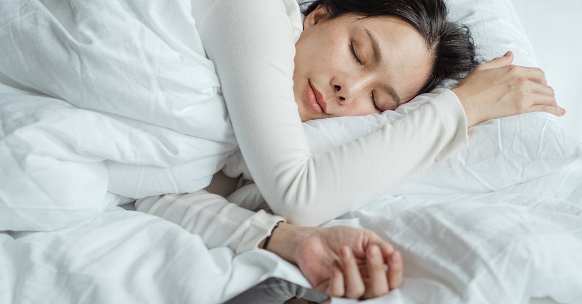 discover tips and techniques for enhancing your sleep quality, understanding sleep cycles, and exploring the benefits of restful slumber for overall health and well-being.