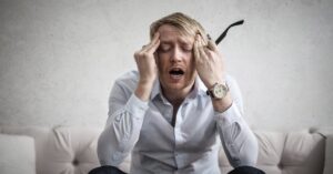 discover effective strategies to alleviate hormonal headaches. learn about their causes, symptoms, and treatments to regain control of your well-being.