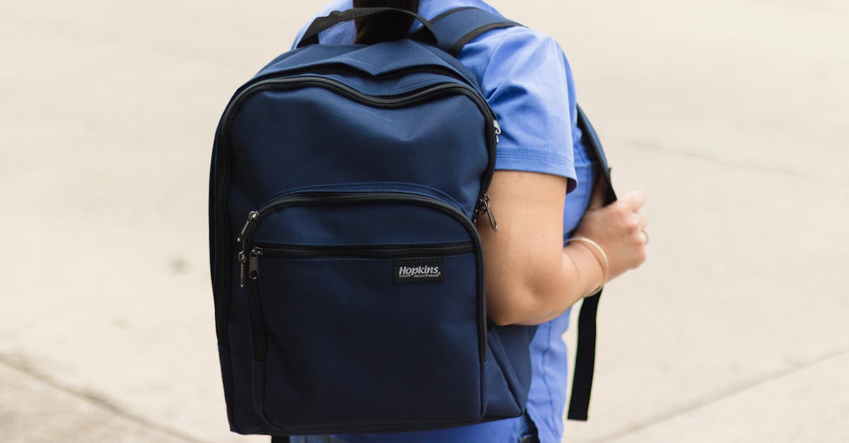 discover the ultimate comfort with our ergonomic backpack, designed to support your back and enhance your mobility. perfect for daily commutes, travel, or outdoor adventures, it combines style and practicality to keep your essentials organized while reducing strain. explore the balance of functionality and comfort today!