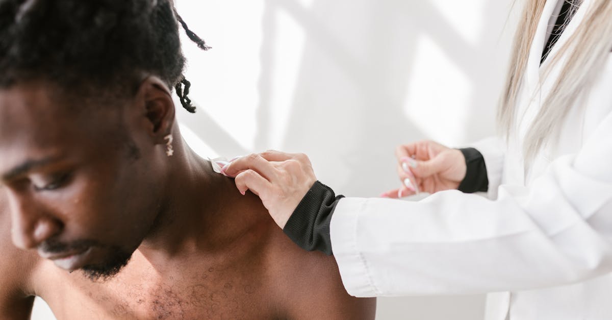 discover effective strategies for managing and alleviating shoulder pain. explore causes, symptoms, and treatment options to regain mobility and comfort.