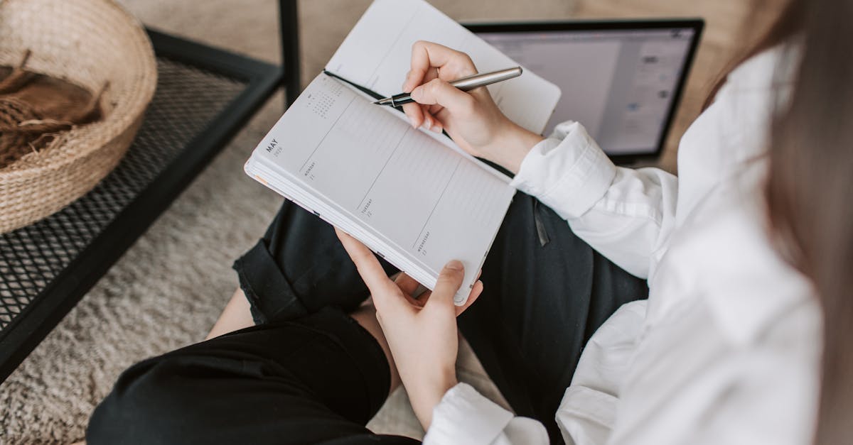 discover the causes and effects of swayback posture, an alignment issue that can impact your overall health. learn effective exercises and tips to improve your posture and alleviate discomfort.