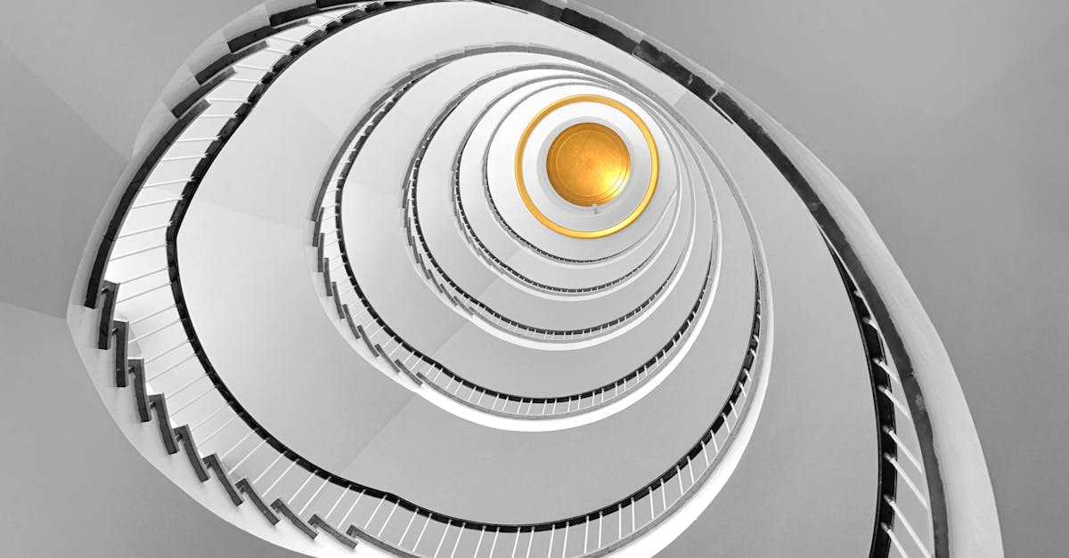 Explorez le monde fascinant du vertige, une sensation de vertige ou d'étourdissement qui peut affecter l'équilibre et l'orientation. Découvrez ses causes, ses symptômes et ses options de traitement, et apprenez à gérer ce trouble courant pour une meilleure qualité de vie.
