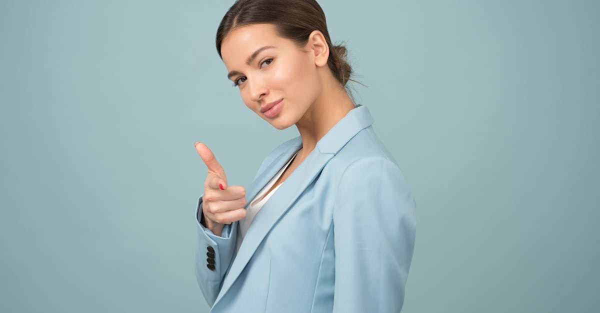 explore the essence of confidence and learn how to cultivate self-assurance in your personal and professional life. discover tips, techniques, and insights to boost your confidence and embrace challenges with a positive mindset.