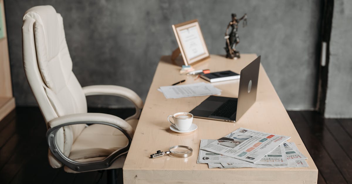 discover the ultimate ergonomic chair designed for maximum comfort and support. improve your posture and enhance productivity with our stylish and adjustable seating solutions, perfect for home or office use.