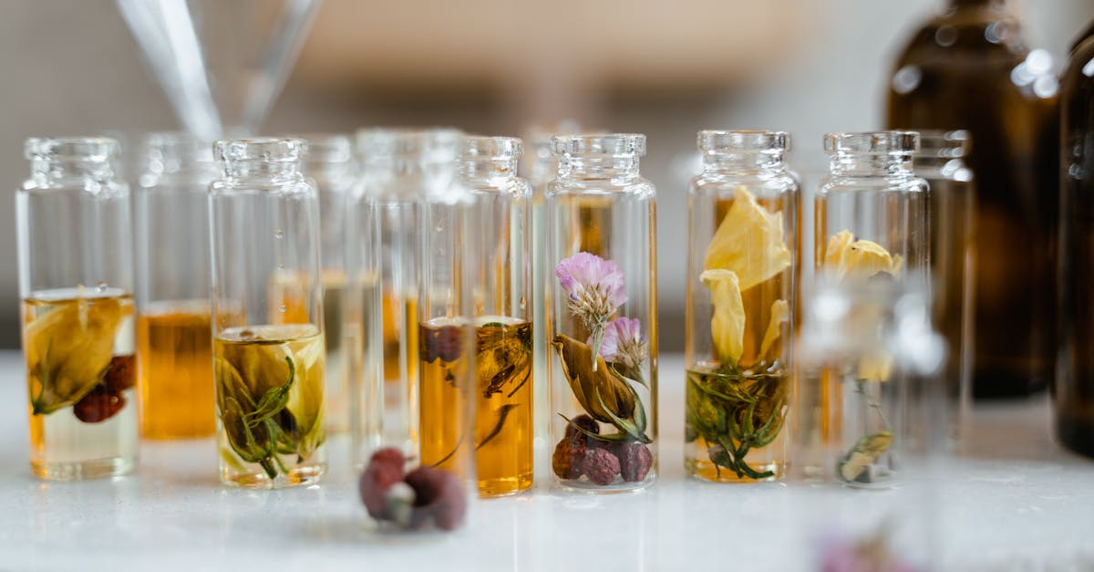 discover the transformative power of essential oils for wellness and relaxation. explore their benefits, uses, and how to incorporate them into your daily routine for a healthier lifestyle.