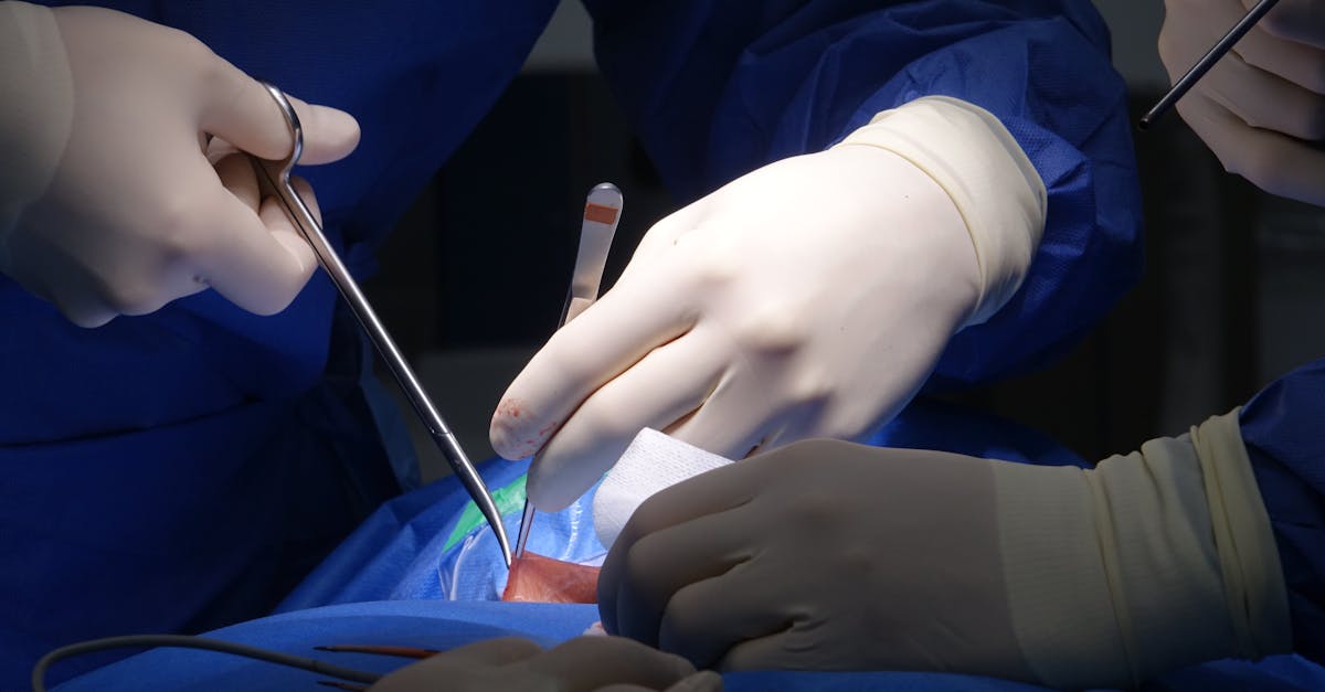 discover the causes, symptoms, and treatment options for herniated discs. understand how this common spinal condition can affect your daily life and learn effective ways to manage pain and improve mobility.