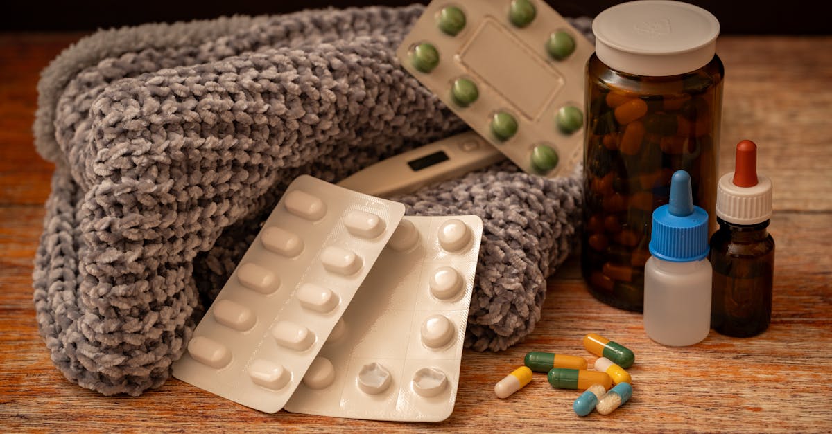 : Des activités simples comme la planche et le pont peuvent améliorer la stabilité et soutenir les efforts de recalibrage du corps, corrigeant ainsi les déséquilibres du tronc.