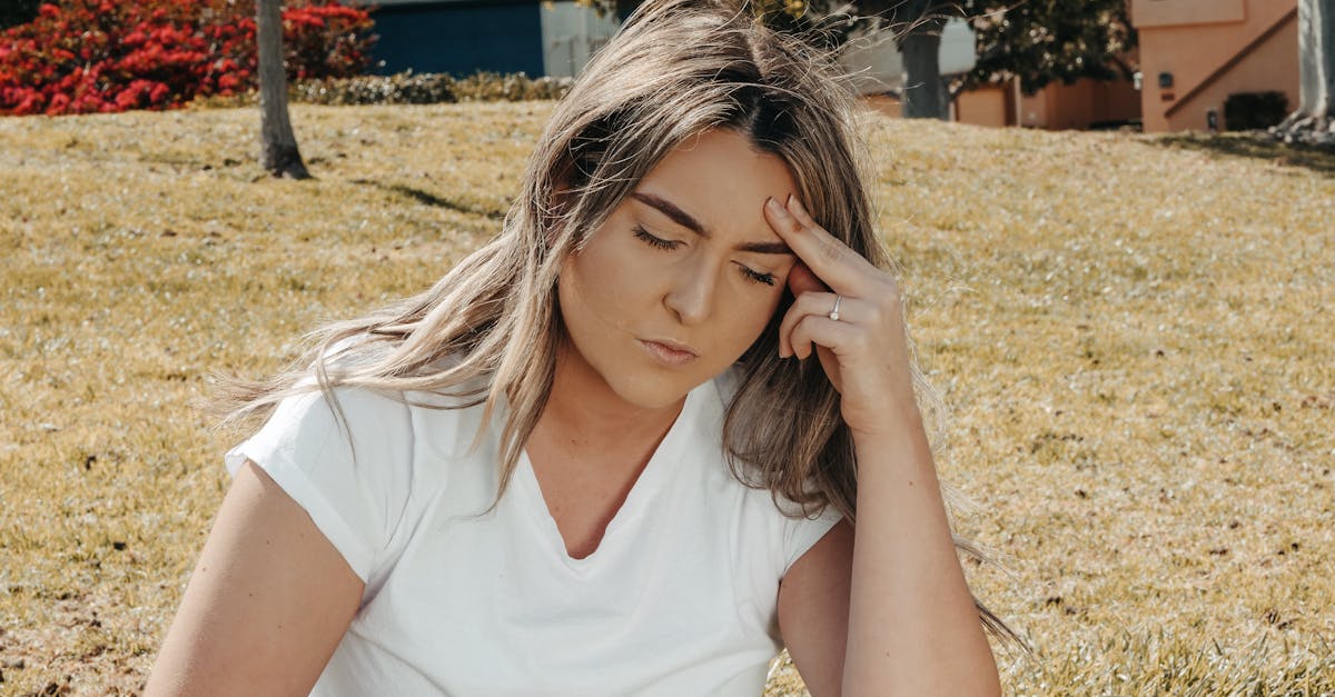 discover effective strategies and remedies to manage and alleviate migraine symptoms. explore causes, treatments, and tips for living with migraines for better quality of life.