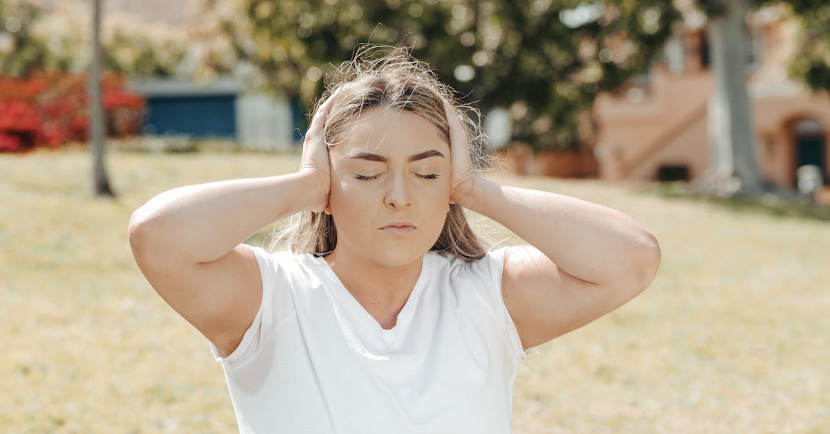 discover effective strategies and tips to manage and alleviate migraine symptoms. learn about triggers, treatments, and coping mechanisms to improve your quality of life and regain control over your health.