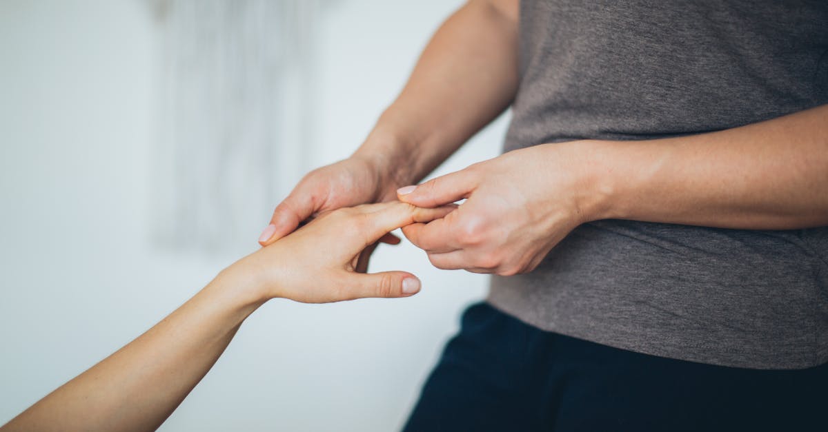 discover effective ways to relieve muscle tension and improve your overall well-being. learn about the causes, symptoms, and best practices for managing and reducing muscle tension through various techniques and therapies.