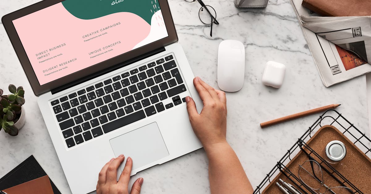 discover the importance of ergonomic design for enhancing comfort and productivity in your workspace. learn how ergonomic solutions can improve your overall well-being and reduce strain during daily tasks.