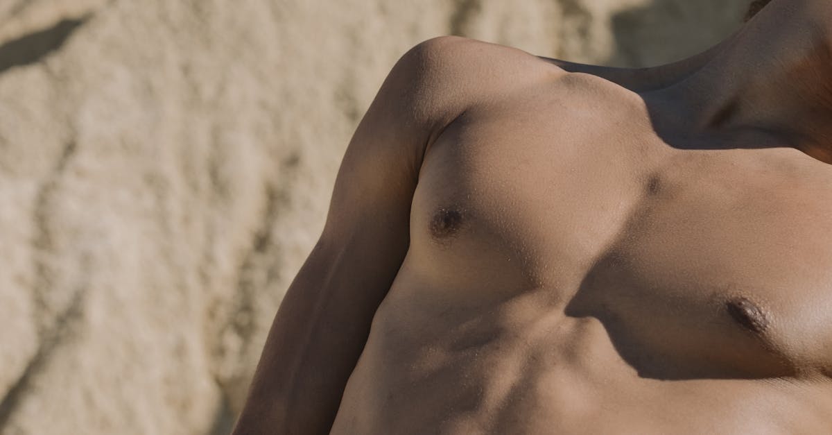 learn about shoulder bursitis, its causes, symptoms, and effective treatment options to alleviate pain and restore mobility. discover preventive measures to protect your shoulder health.