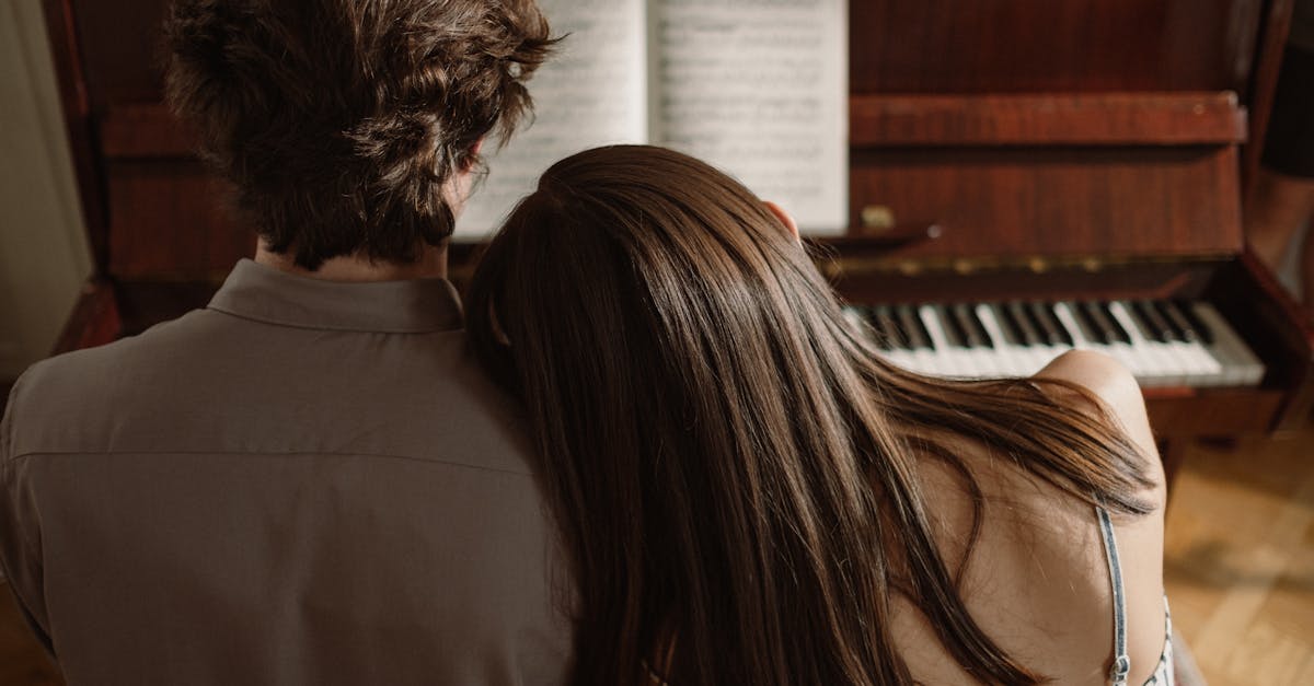 discover the causes, symptoms, and treatment options for shoulder bursitis. learn how to manage pain and regain mobility with expert insights and advice.