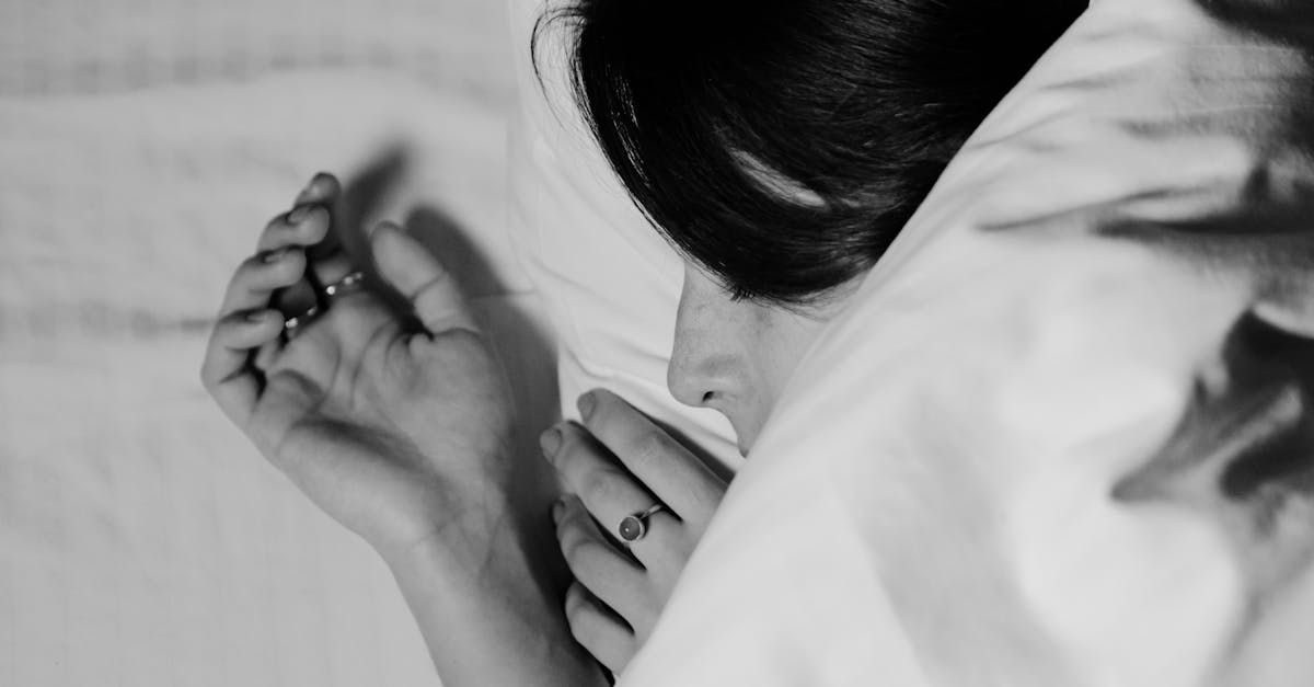discover the best sleep positions for a restful night. explore how different sleeping postures can improve your health, comfort, and overall sleep quality. find tips and advice on optimizing your sleep position for a rejuvenating slumber.