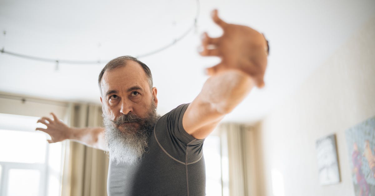 discover a variety of effective stretches to improve flexibility, alleviate tension, and enhance overall well-being. whether you're a beginner or an experienced practitioner, our guided routines will help you achieve your fitness goals.