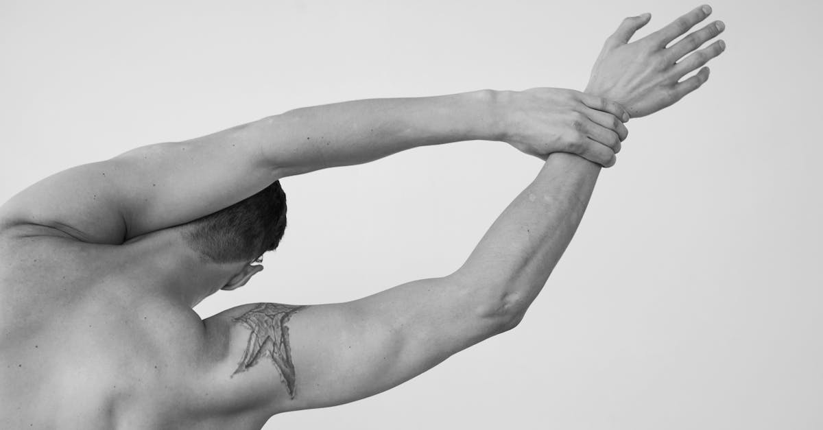 discover effective exercises and techniques to enhance your upper back strength. improve your posture, reduce discomfort, and boost your overall fitness with our expert tips and comprehensive workout routines.
