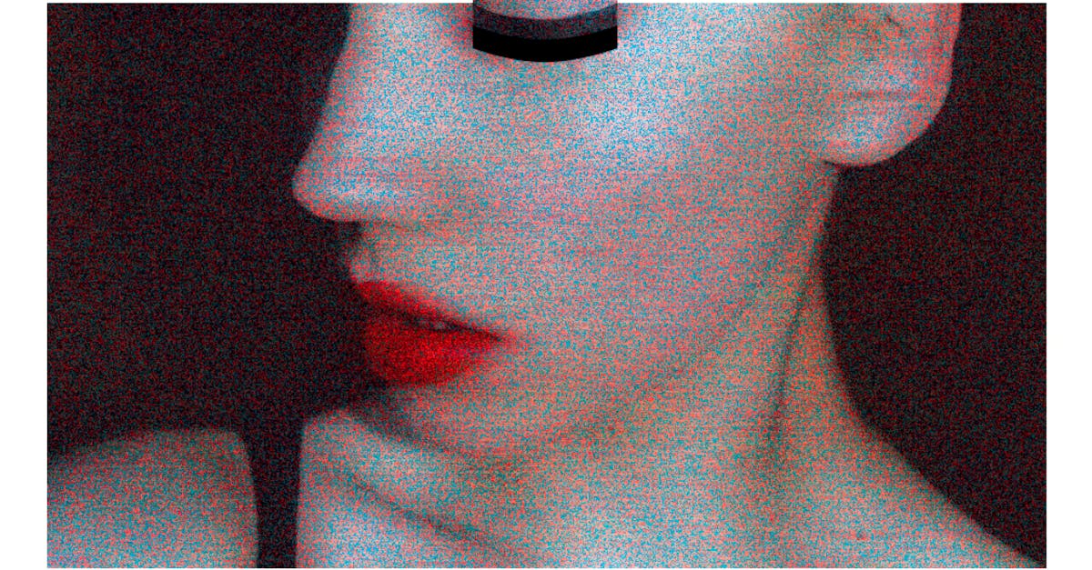 learn what eye strain is, its common causes, symptoms, and effective tips to prevent and reduce discomfort from digital screens and prolonged activities.